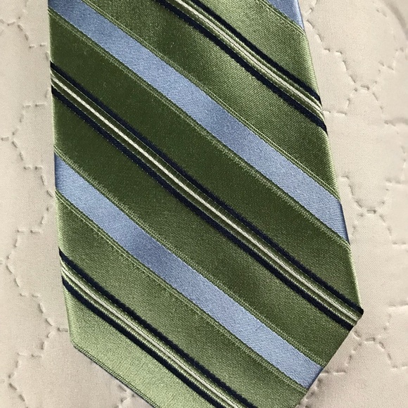 ❤️HOST PICK ❤️ Men’s various brands neckties - Picture 7 of 7